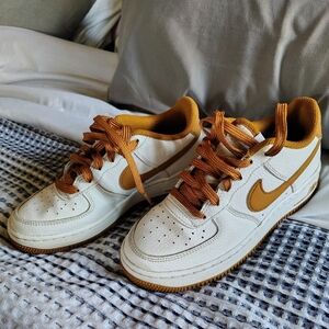 Nike Air Force 1 Low Kids White Desert Ochre